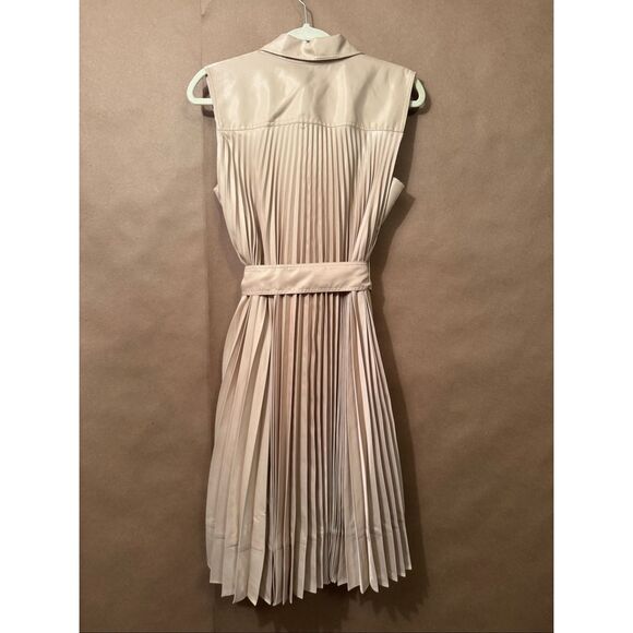 NWT Elle Tahari Pleated Midi Dress - Picture 9 of 12